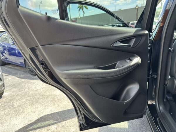 Buick Encore GX AWD 2021 (3470C) - Imagen 10