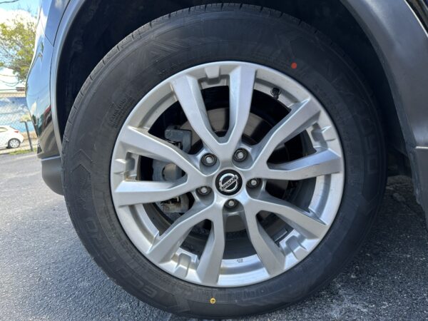 Nissan Rogue Sport S 2021 (3980) - Imagen 14