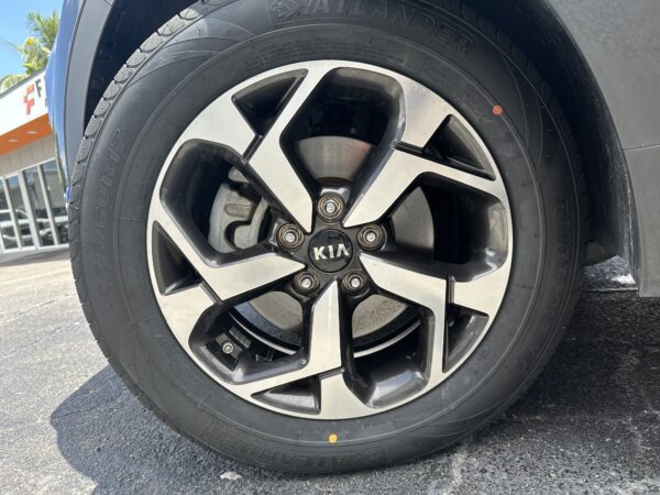 Kia Sportage LX Sport 2021 (3948B) - Imagen 15