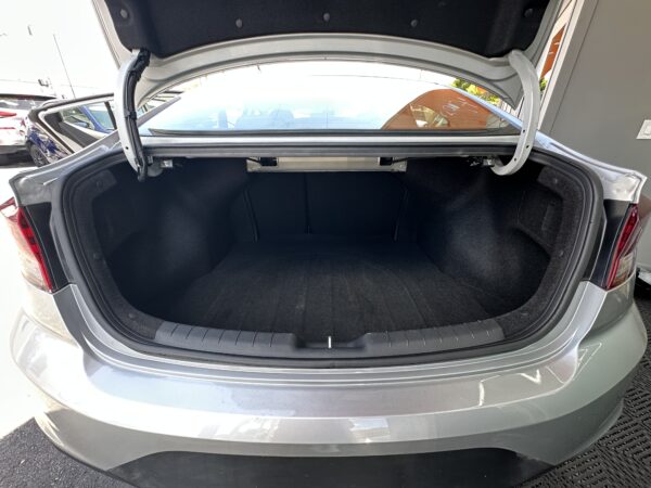Hyundai Elantra 2020 (3917B) - Imagen 15
