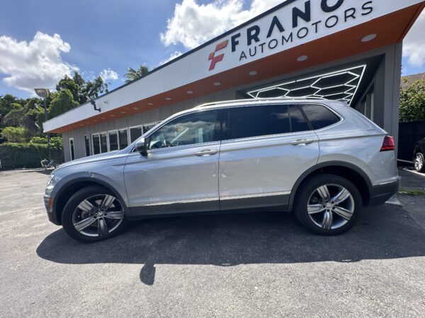 Volkswagen Tiguan SEL 2020 (3703C) - Imagen 3