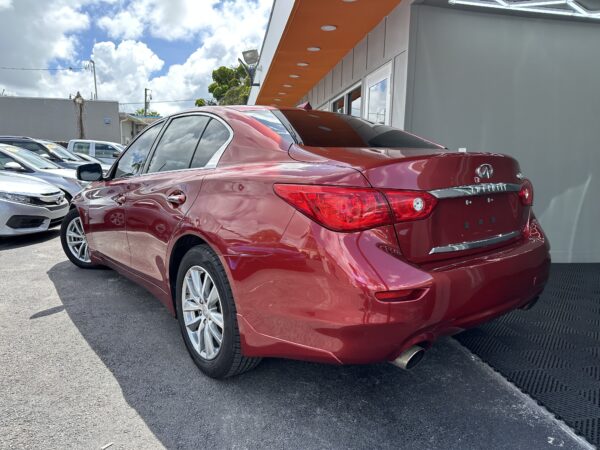 Infiniti Q50 3.7 2014 (3790B) - Imagen 5