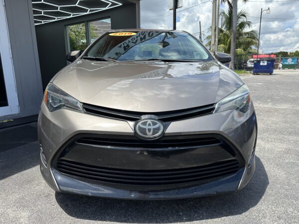 Toyota Corolla 2019 (3922B) - Imagen 5