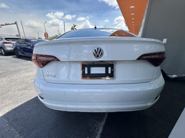 Volkswagen Jetta 1.4T S 2019 (3875B) - Imagen 5