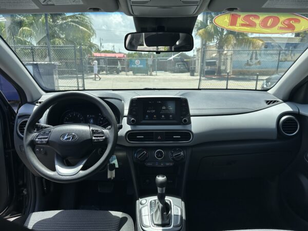 Hyundai Kona SE 2021 (3632C) - Imagen 9