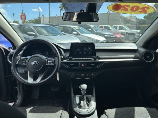 Kia Forte LXS 2020 (3995) - Imagen 9