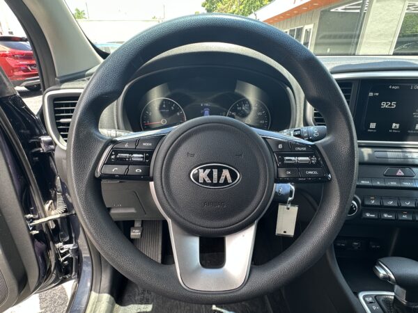 Kia Sportage LX Sport 2021 (3948B) - Imagen 10