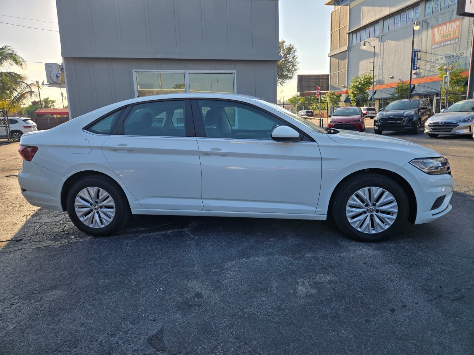 Volkswagen Jetta 1.4T S 2019 (3875c) - Imagen 3