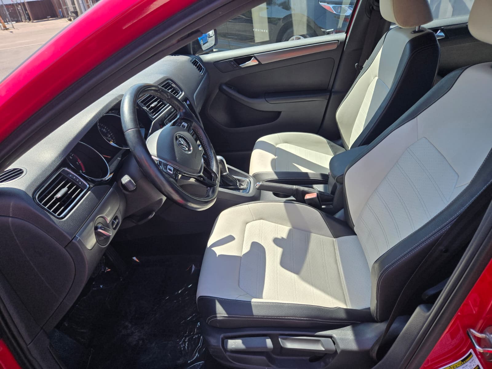 Volkswagen Jetta 1.4T S 2016 (4101) - Imagen 13