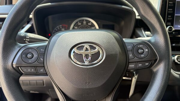 Toyota Corolla LE FWD 1.8L 2022 (3654B) - Imagen 23