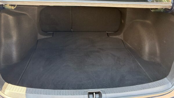 Toyota Corolla LE FWD 1.8L 2022 (3654B) - Imagen 25