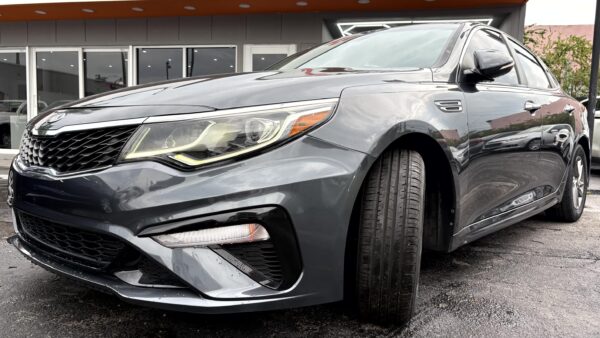 Kia Optima 2020 (3974) - Imagen 3
