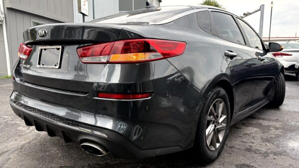Kia Optima 2020 (3974) - Imagen 6
