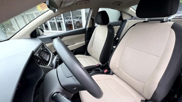 Hyundai Accent 2021 (3925) - Imagen 16
