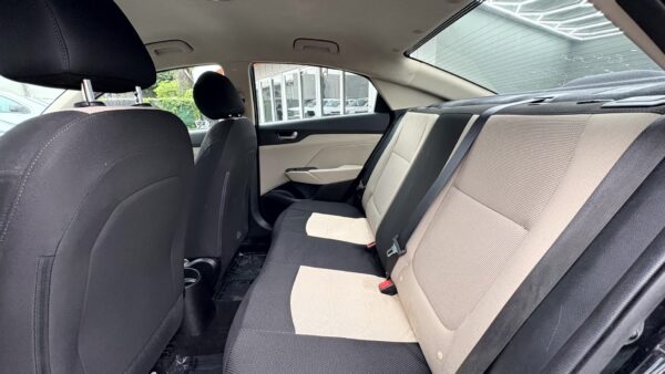 Hyundai Accent 2021 (3925) - Imagen 19
