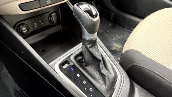 Hyundai Accent 2021 (3925) - Imagen 25