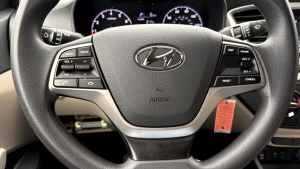 Hyundai Accent 2021 (3925) - Imagen 28