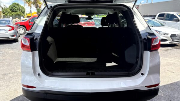 Chevrolet Equinox FWD 4DR 2020 (3750C) - Imagen 11