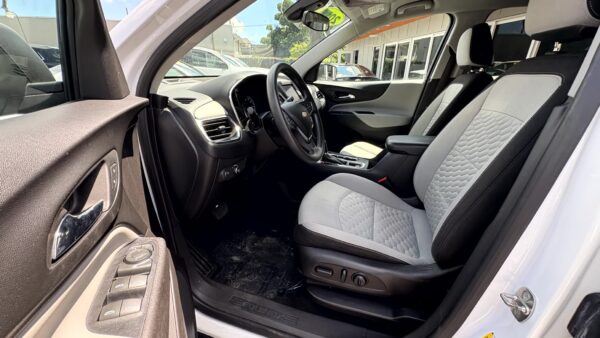 Chevrolet Equinox FWD 4DR 2020 (3750C) - Imagen 14