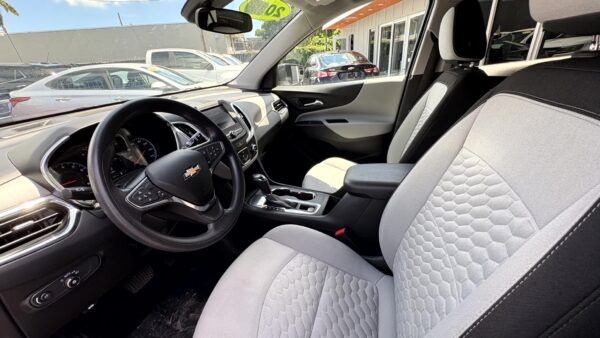 Chevrolet Equinox FWD 4DR 2020 (3750C) - Imagen 15
