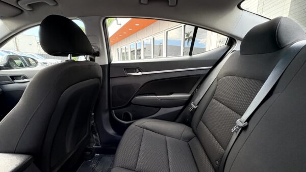 Hyundai Elantra 2020 (4000) - Imagen 10