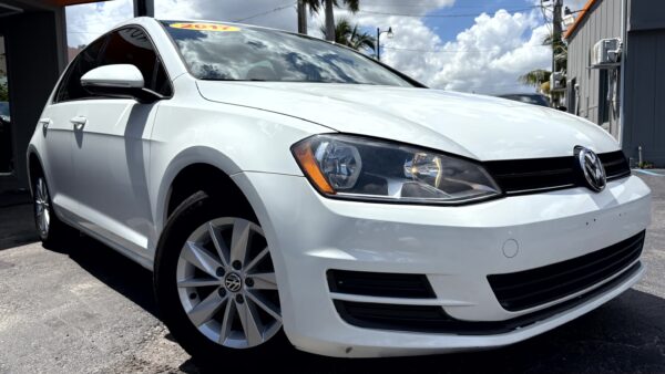 Volkswagen Golf 2017 (4005)