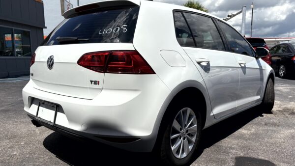 Volkswagen Golf 2017 (4005) - Imagen 23
