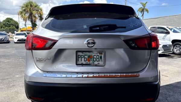 Nissan Rogue Sport 2018 (3931B) - Imagen 5