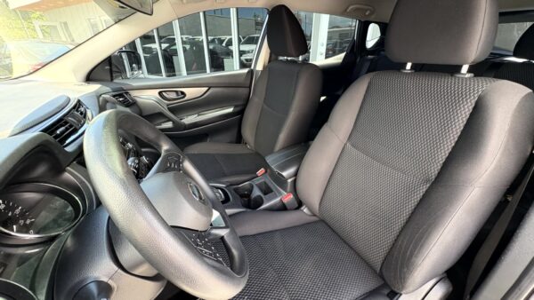 Nissan Rogue Sport 2018 (3931B) - Imagen 14
