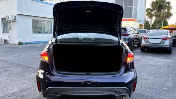 Toyota Corolla LE 2021 (3544C) - Imagen 12