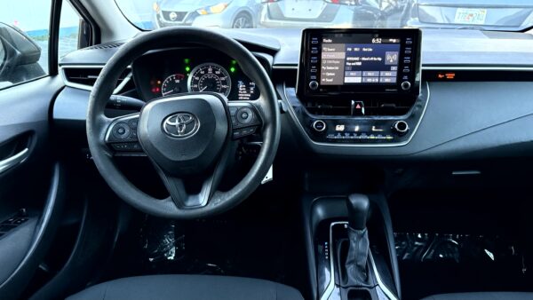 Toyota Corolla LE 2021 (3544C) - Imagen 24