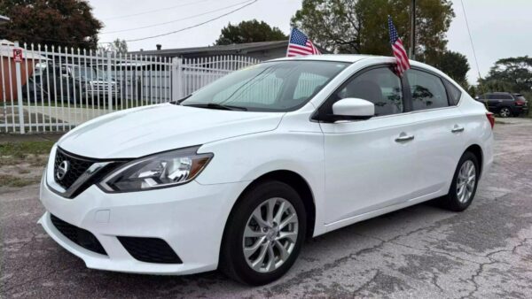 Nissan Sentra SV 4D 2019 (3825B) - Imagen 3