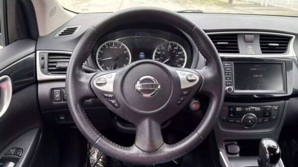 Nissan Sentra SV 4D 2019 (3825B) - Imagen 21