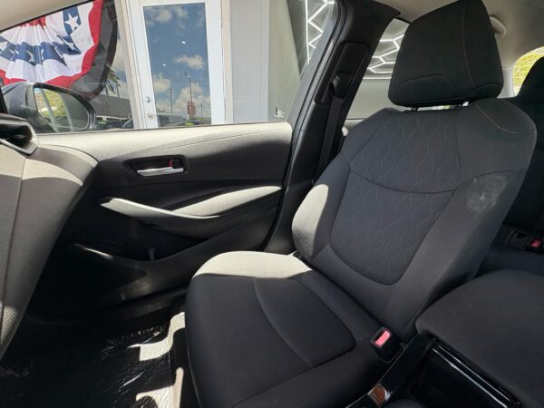 TOYOTA COROLLA LE SEDAN 4D 2021 (3635D) - Imagen 6
