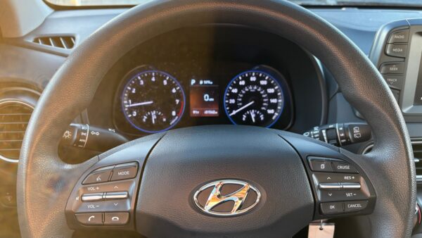 Hyundai Kona SE 2021 (3510D) - Imagen 26