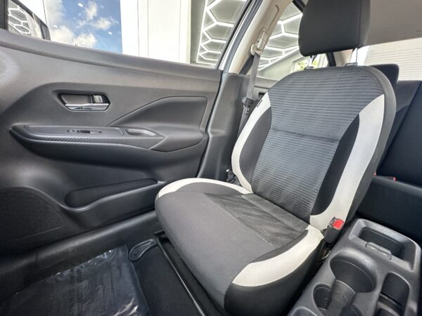 NISSAN VERSA SV 2021 (3738B) - Imagen 18