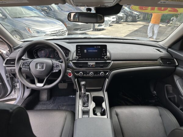 HONDA ACCORD LX 2019 (3964) - Imagen 20