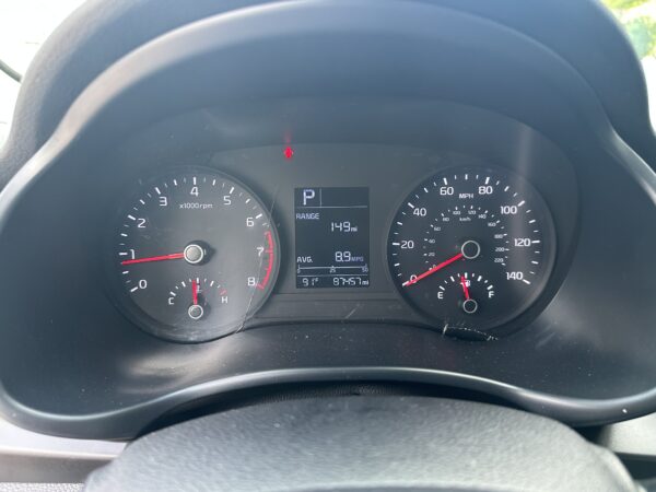 KIA RIO LX 2019 (4004) - Imagen 4