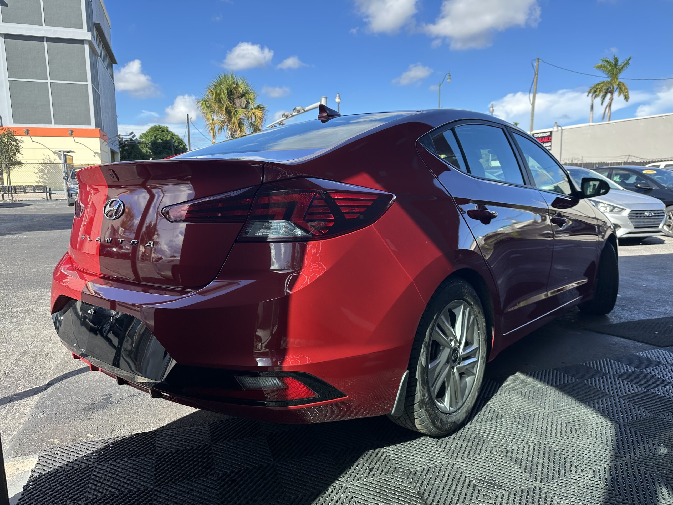 HYUNDAI ELANTRA 2020 (3716C) - Imagen 6