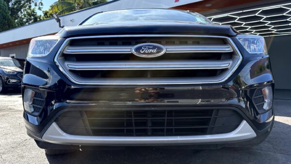 FORD ESCAPE SE 2019 (4006) - Imagen 32