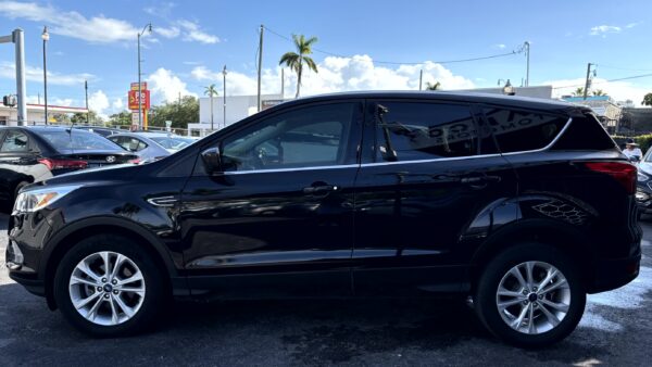 FORD ESCAPE SE 2019 (4006) - Imagen 12