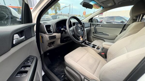 KIA SDPORTAGE LX 2019 (4009) - Imagen 13