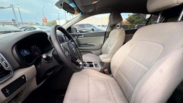 KIA SDPORTAGE LX 2019 (4009) - Imagen 15