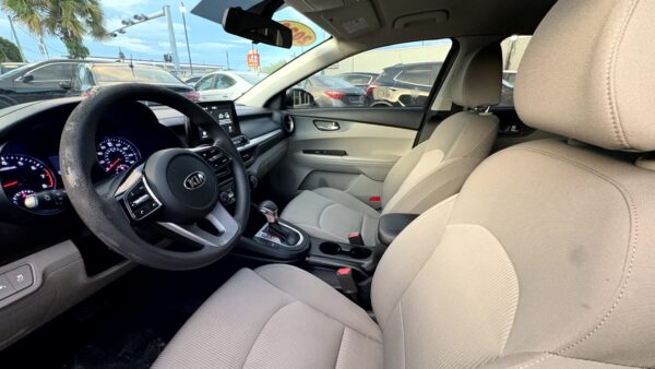 KIA FORTE FE 2020 (4008) - Imagen 6