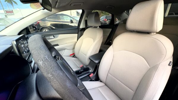 KIA FORTE FE 2020 (4008) - Imagen 7