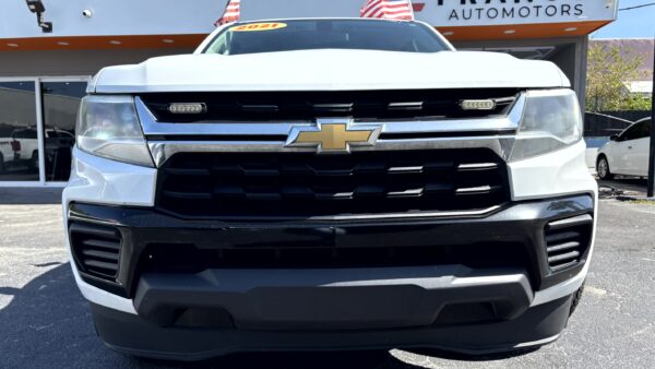 CHEVROLET COLORADO EXTENDED CAB WORK TRUCK PICKUP 4D 6 FT 2021 (3656D) - Imagen 2