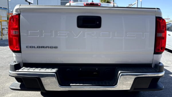 CHEVROLET COLORADO EXTENDED CAB WORK TRUCK PICKUP 4D 6 FT 2021 (3656D) - Imagen 5