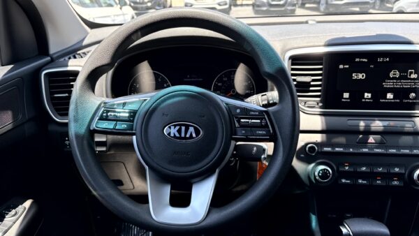 KIA SPORTAGE	LX SPORT UTILITY 4D 2022 (3942B) - Imagen 20