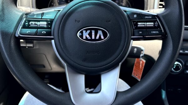 KIA SPORTAGE	LX SPORT UTILITY 4D 2022 (3942B) - Imagen 28