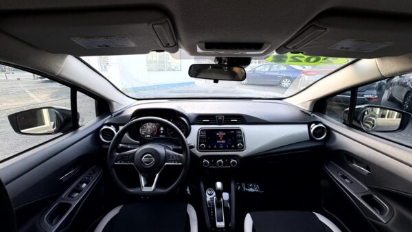 NISSAN VERSA SV 2021 (3910B) - Imagen 19